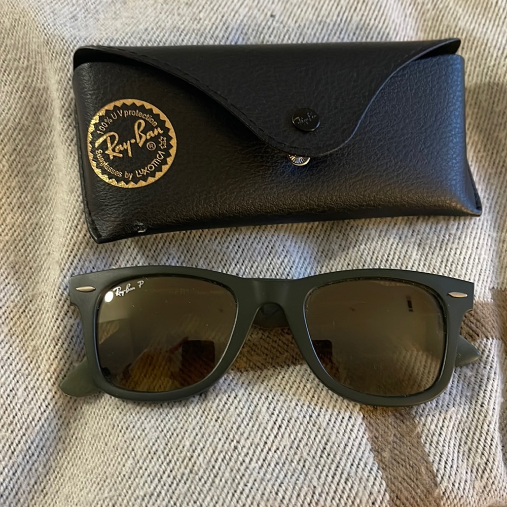 Rayban polarized wayfarer urban camouflage